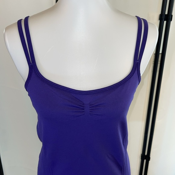 GAP FIT Exercise Tank Top Purple Size Large NWOT - Picture 3 of 15